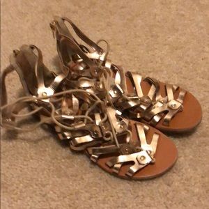 Steve Madden gold gladiator sandal size 8